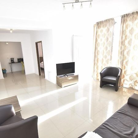 Năvodari Vilagio Apartments מראה חיצוני תמונה